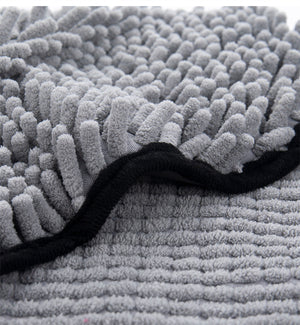Orluxia Super Absorbent Pet Bath Towel – Quick-Dry Microfiber Dog & Cat Bathrobe